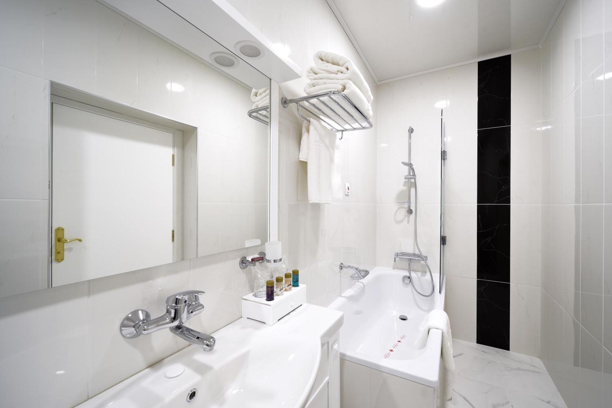 Residence Konstantina Palace 卡赞勒克 外观 照片